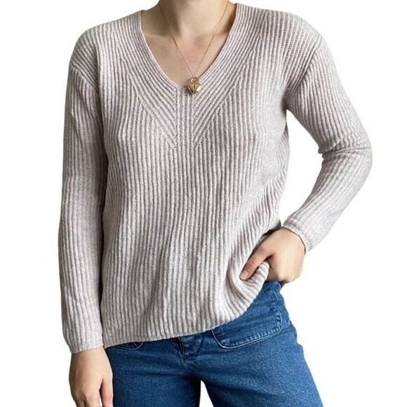 Madewell Womens Pale Purple Lilac Woodside 100% Wool Ribbed V Neck Sweater Sz XS - Picture 8 of 9